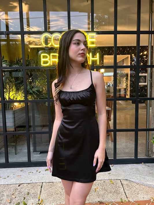 Vestido Satin Negro